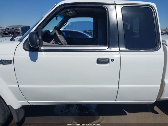 Продажа на аукционе авто 2001 Mazda B3000 Ds/se, vin: 4F4YR16E41TM32549, номер лота: 44871264