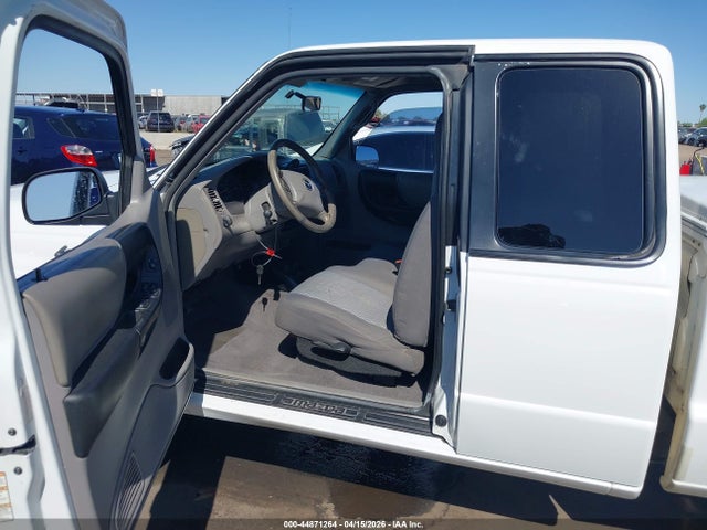 Продажа на аукционе авто 2001 Mazda B3000 Ds/se, vin: 4F4YR16E41TM32549, номер лота: 44871264