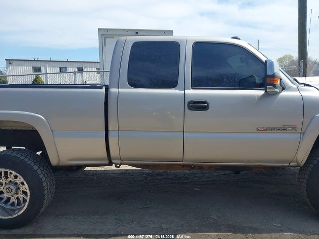 2004 Gmc Sierra 2500hd Sle მანქანა იყიდება აუქციონზე, vin: 1GTHK29204E333918, აუქციონის ნომერი: 44871276
