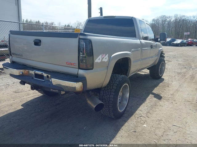 2004 Gmc Sierra 2500hd Sle მანქანა იყიდება აუქციონზე, vin: 1GTHK29204E333918, აუქციონის ნომერი: 44871276