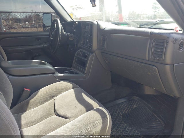 2004 Gmc Sierra 2500hd Sle მანქანა იყიდება აუქციონზე, vin: 1GTHK29204E333918, აუქციონის ნომერი: 44871276