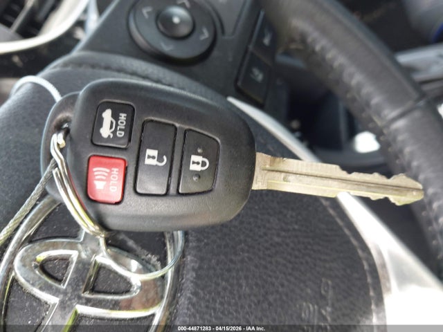 44871283 :رقم المزاد ، 2T1BURHE9HC959593 vin ، 2017 Toyota Corolla Se مزاد بيع
