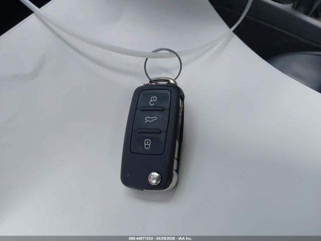 2013 Volkswagen Jetta Gli მანქანა იყიდება აუქციონზე, vin: 3VW5A7AJ6DM267162, აუქციონის ნომერი: 44871324