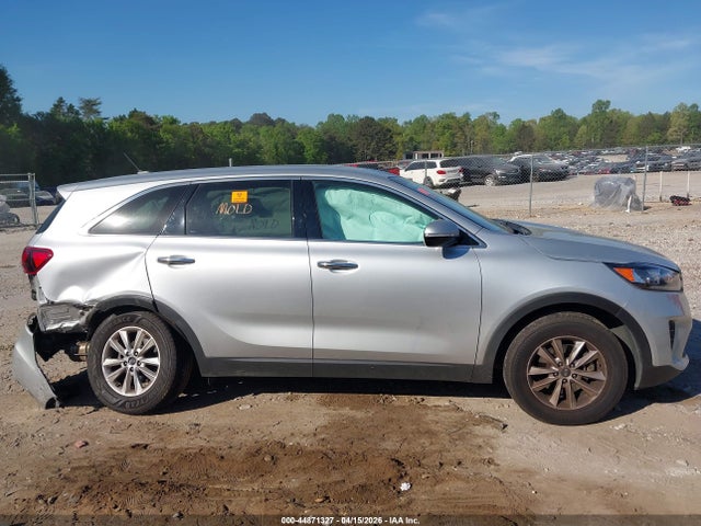 44871327 :رقم المزاد ، 5XYPG4A3XKG576380 vin ، 2019 Kia Sorento 2.4l L مزاد بيع