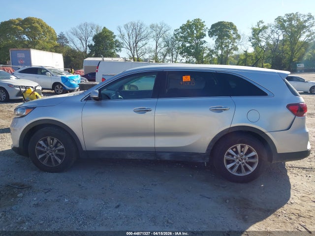44871327 :رقم المزاد ، 5XYPG4A3XKG576380 vin ، 2019 Kia Sorento 2.4l L مزاد بيع