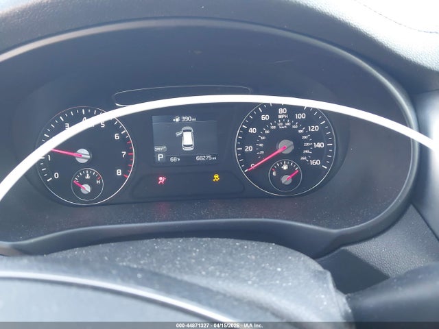 44871327 :رقم المزاد ، 5XYPG4A3XKG576380 vin ، 2019 Kia Sorento 2.4l L مزاد بيع