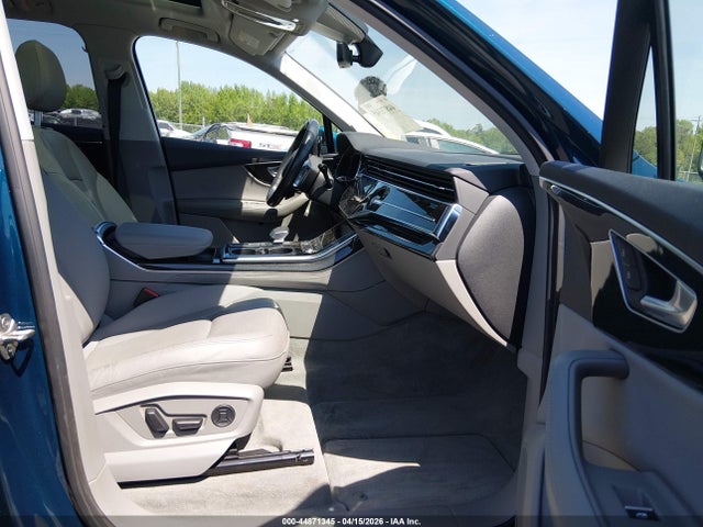 2021 Audi Q7 Premium Plus 55 Tfsi Quattro Tiptronic მანქანა იყიდება აუქციონზე, vin: WA1LXAF7XMD014760, აუქციონის ნომერი: 44871345