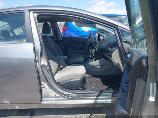 Продажа на аукционе авто 2015 Kia Forte Ex, vin: KNAFX4A83F5290146, номер лота: 44871364