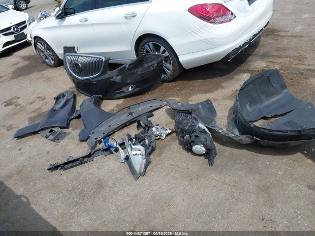 44871387 :رقم المزاد ، 1G4PP5SK8E4215921 vin ، 2014 Buick Verano مزاد بيع