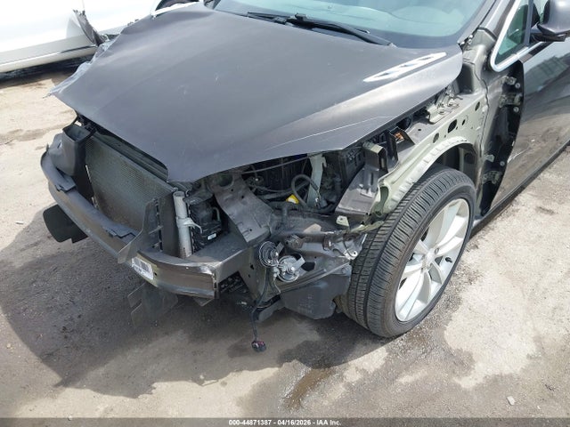 44871387 :رقم المزاد ، 1G4PP5SK8E4215921 vin ، 2014 Buick Verano مزاد بيع