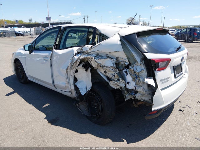 2022 Subaru Impreza Base 5-door მანქანა იყიდება აუქციონზე, vin: 4S3GTAB62N3722248, აუქციონის ნომერი: 44871388