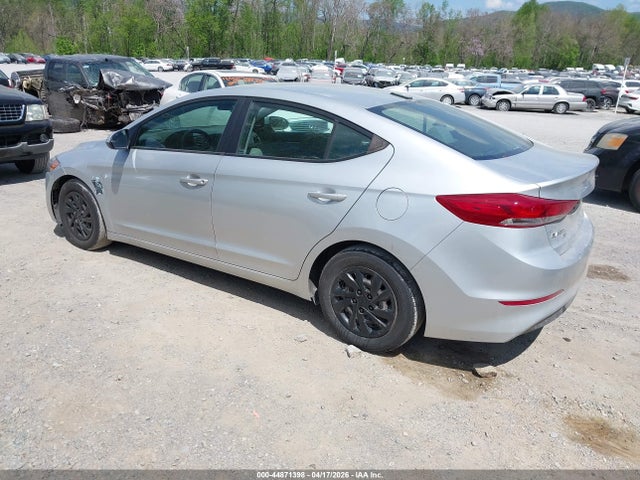44871398 :رقم المزاد ، 5NPD74LF4HH084875 vin ، 2017 Hyundai Elantra Se مزاد بيع