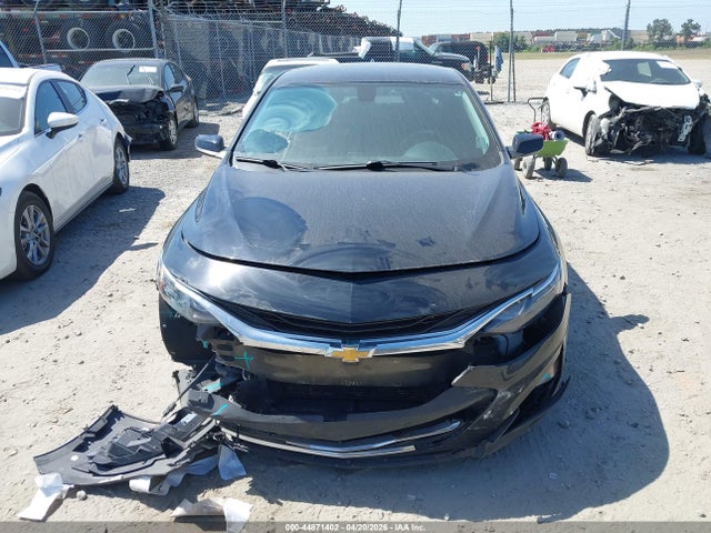 1G1ZD5ST0MF074739 Chevrolet Malibu Fwd Lt