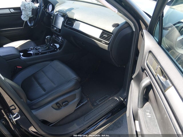Aukcja sprzedaży 2014 Volkswagen Touareg 3.6l Sport, vin: WVGEF9BP2ED001133, numer aukcji: 44871414