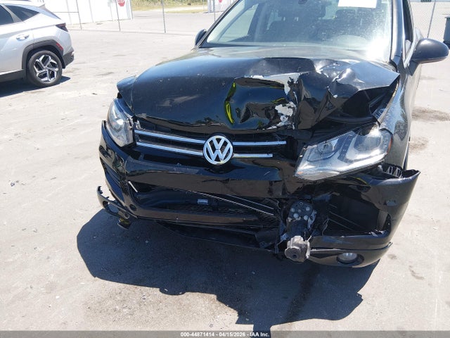 Aukcja sprzedaży 2014 Volkswagen Touareg 3.6l Sport, vin: WVGEF9BP2ED001133, numer aukcji: 44871414