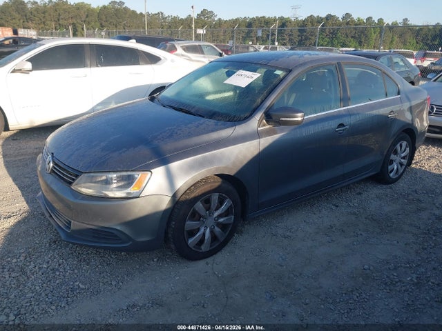 44871426 :رقم المزاد ، 3VWDP7AJ0DM215956 vin ، 2013 Volkswagen Jetta 2.5l Se مزاد بيع