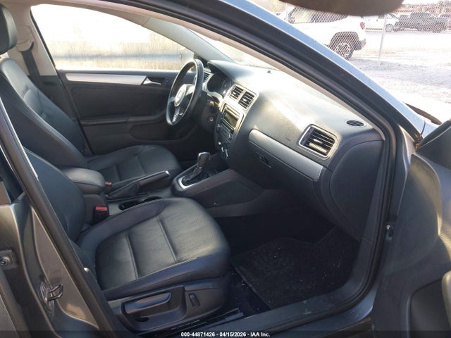 44871426 :رقم المزاد ، 3VWDP7AJ0DM215956 vin ، 2013 Volkswagen Jetta 2.5l Se مزاد بيع