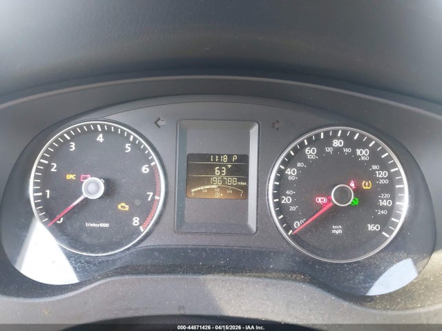 44871426 :رقم المزاد ، 3VWDP7AJ0DM215956 vin ، 2013 Volkswagen Jetta 2.5l Se مزاد بيع