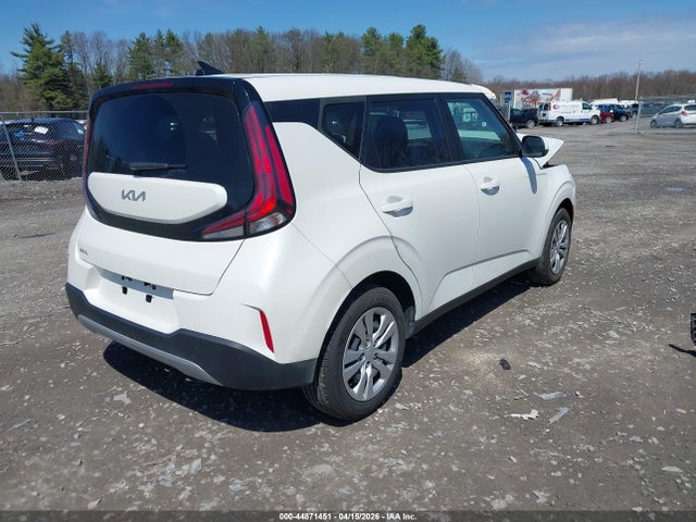 Продажа на аукционе авто 2023 Kia Soul Lx, vin: KNDJ23AU0P7864050, номер лота: 44871451