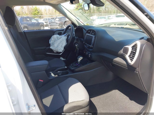 Продажа на аукционе авто 2023 Kia Soul Lx, vin: KNDJ23AU0P7864050, номер лота: 44871451