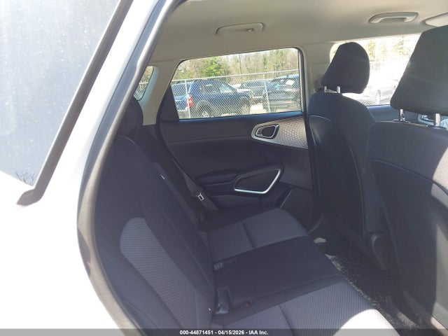 Продажа на аукционе авто 2023 Kia Soul Lx, vin: KNDJ23AU0P7864050, номер лота: 44871451