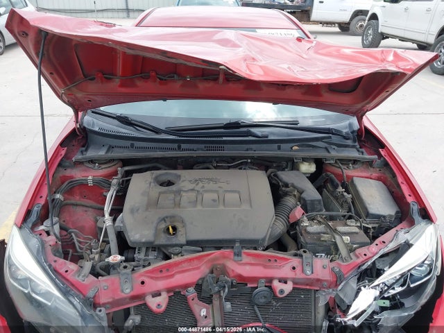 Toyota COROLLA SE 2018 5YFBURHE8JP841461 Image 10