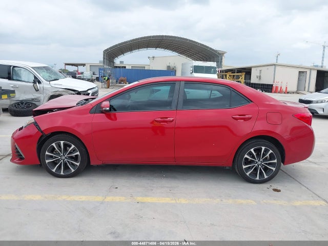 Toyota COROLLA SE 2018 5YFBURHE8JP841461 Image 14