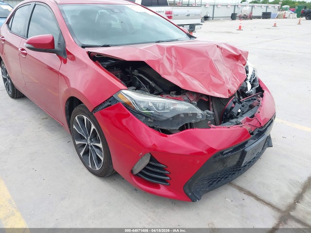 Toyota COROLLA SE 2018 5YFBURHE8JP841461 Image 17