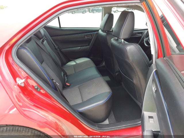 Toyota COROLLA SE 2018 5YFBURHE8JP841461 Image 8