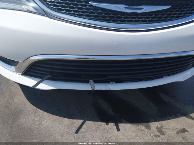 2017 Chrysler 200 Limited Platinum მანქანა იყიდება აუქციონზე, vin: 1C3CCCAB9HN512042, აუქციონის ნომერი: 44871491