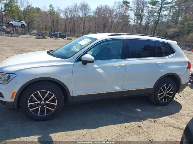 Aukcja sprzedaży 2021 Volkswagen Tiguan 2.0t Se/2.0t Se R-line Black/2.0t Sel, vin: 3VV2B7AX0MM096014, numer aukcji: 44871501