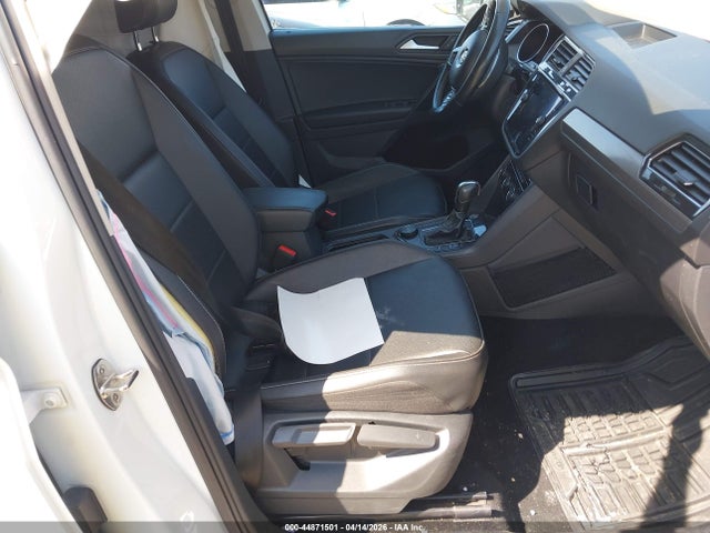Aukcja sprzedaży 2021 Volkswagen Tiguan 2.0t Se/2.0t Se R-line Black/2.0t Sel, vin: 3VV2B7AX0MM096014, numer aukcji: 44871501