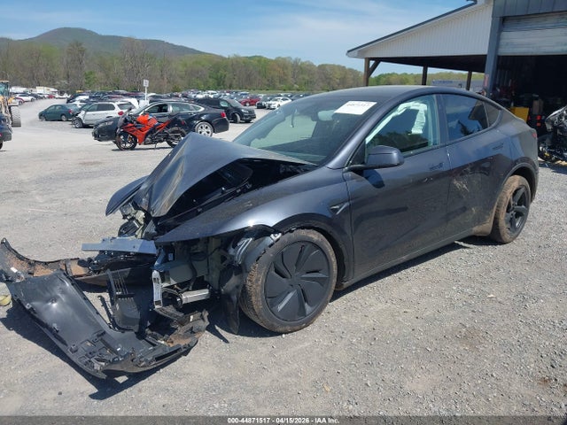 7SAYGDED9TA439110 Tesla Model Y Premium Rear-wheel Drive/standard Rear-wheel Drive