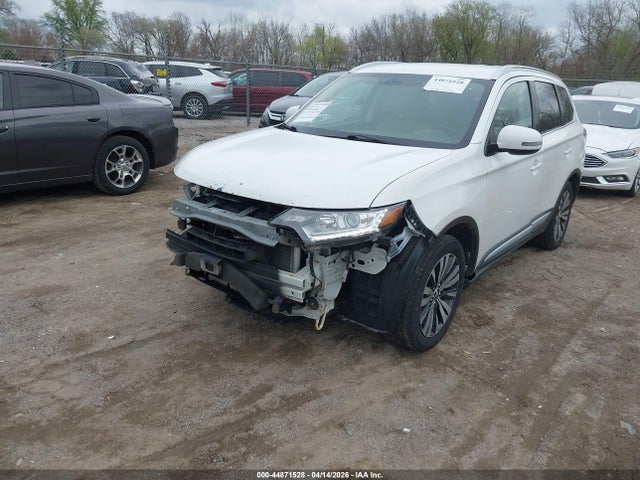 Продаж на аукціоні авто 2019 Mitsubishi Outlander Sel, vin: JA4AD3A36KZ052731, номер лоту: 44871528