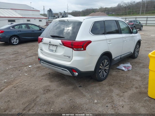 Продаж на аукціоні авто 2019 Mitsubishi Outlander Sel, vin: JA4AD3A36KZ052731, номер лоту: 44871528