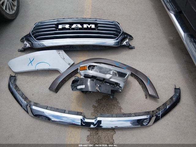 44871547 :رقم المزاد ، 1C6SRFKT7MN525663 vin ، 2021 Ram 1500 Limited Longhorn  4x4 5'7 Box مزاد بيع