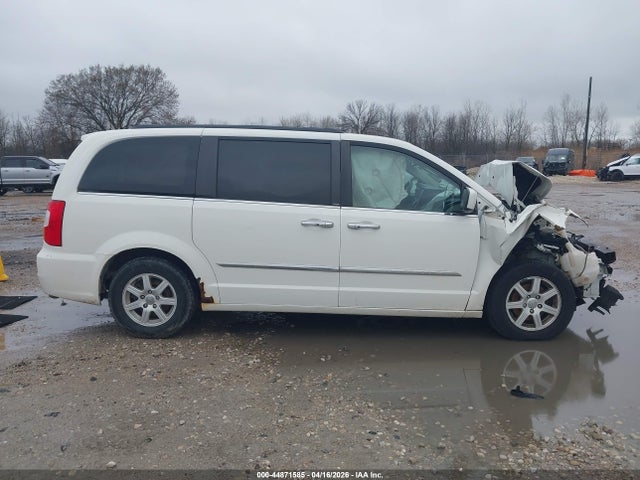 44871585 :رقم المزاد ، 2C4RC1BG3DR526701 vin ، 2013 Chrysler Town & Country Touring مزاد بيع
