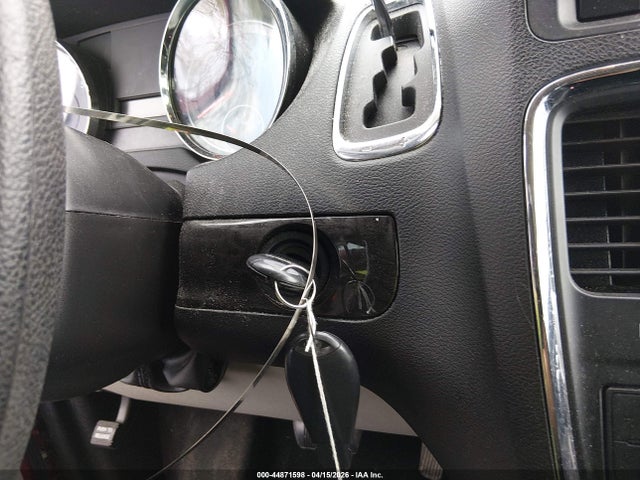 Продажа на аукционе авто 2015 Dodge Grand Caravan American Value Pkg, vin: 2C4RDGBG4FR580429, номер лота: 44871598
