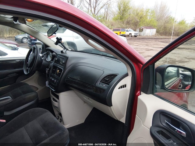 Продажа на аукционе авто 2015 Dodge Grand Caravan American Value Pkg, vin: 2C4RDGBG4FR580429, номер лота: 44871598
