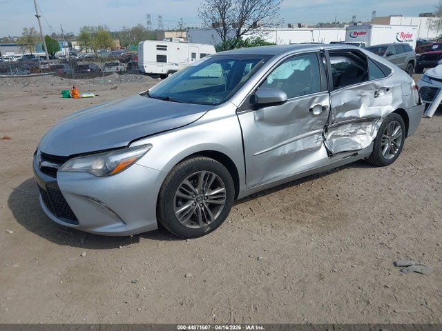 2017 Toyota Camry Se მანქანა იყიდება აუქციონზე, vin: 4T1BF1FK1HU674891, აუქციონის ნომერი: 44871607