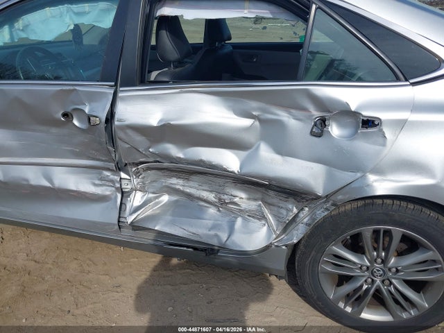 2017 Toyota Camry Se მანქანა იყიდება აუქციონზე, vin: 4T1BF1FK1HU674891, აუქციონის ნომერი: 44871607