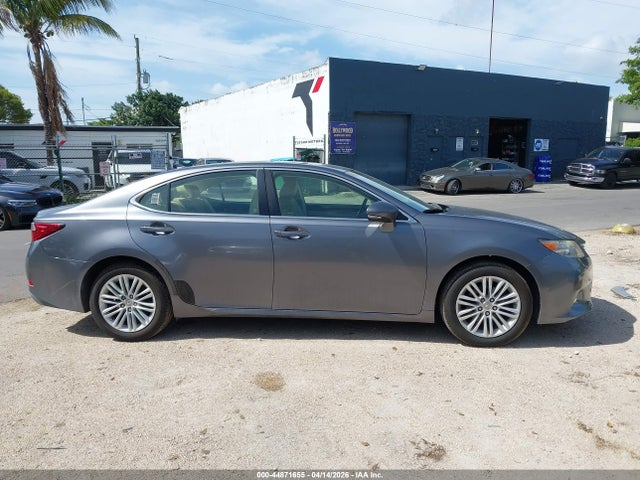 44871655 :رقم المزاد ، JTHBK1GG2D2078400 vin ، 2013 Lexus Es 350 مزاد بيع