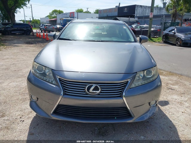 44871655 :رقم المزاد ، JTHBK1GG2D2078400 vin ، 2013 Lexus Es 350 مزاد بيع