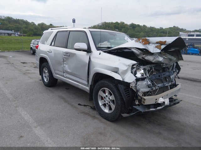 Продажа на аукционе авто 2010 Toyota 4runner Sr5 V6, vin: JTEBU5JR6A5017893, номер лота: 44871689