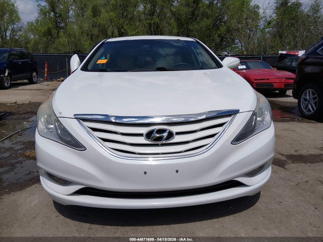 Продажа на аукционе авто 2013 Hyundai Sonata Gls, vin: 5NPEB4AC6DH755551, номер лота: 44871699