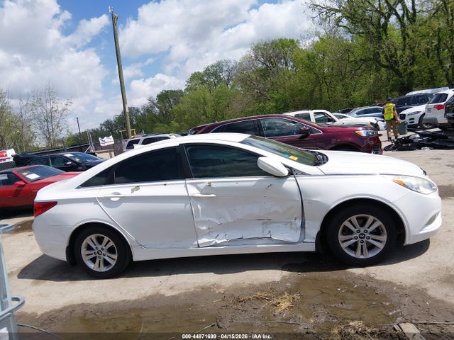 Продажа на аукционе авто 2013 Hyundai Sonata Gls, vin: 5NPEB4AC6DH755551, номер лота: 44871699