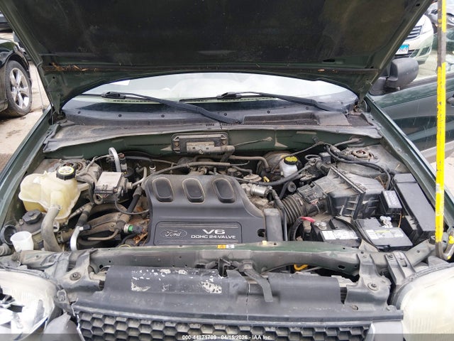 Продажа на аукционе авто 2002 Ford Escape Xlt, vin: 1FMYU03112KC15546, номер лота: 44871709
