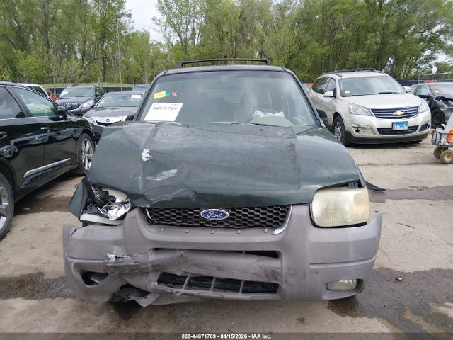 Продажа на аукционе авто 2002 Ford Escape Xlt, vin: 1FMYU03112KC15546, номер лота: 44871709