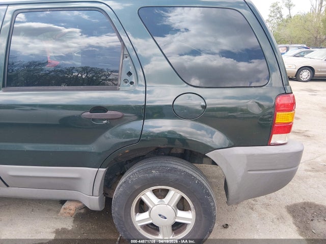 Продажа на аукционе авто 2002 Ford Escape Xlt, vin: 1FMYU03112KC15546, номер лота: 44871709