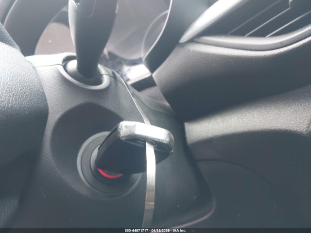 44871717 :رقم المزاد ، 3KPF24AD4NE478742 vin ، 2022 Kia Forte Lxs مزاد بيع